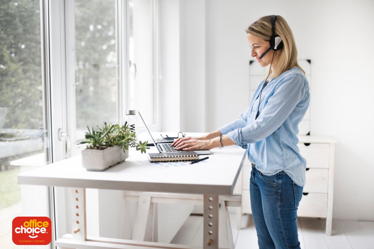 Sit-Stand Desks: Things to Consider Before Making the Switch